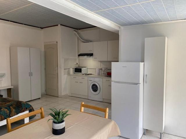 Vyvyrun974 Apartment Les Cocos Bagian luar foto