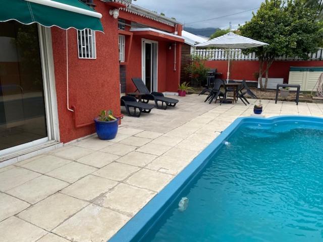 Vyvyrun974 Apartment Les Cocos Bagian luar foto